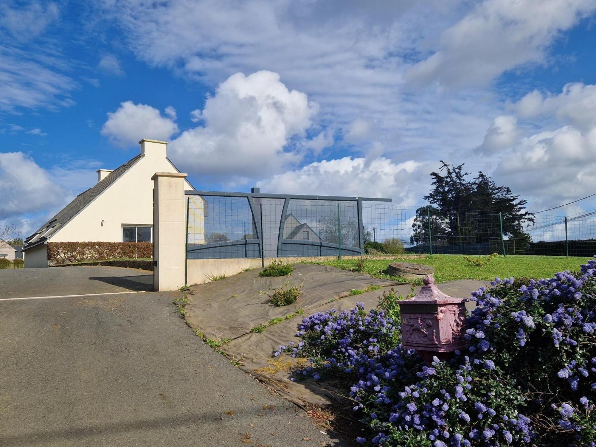 Nice Holiday Home With Beautiful Garden, Paimpol ภายนอก รูปภาพ